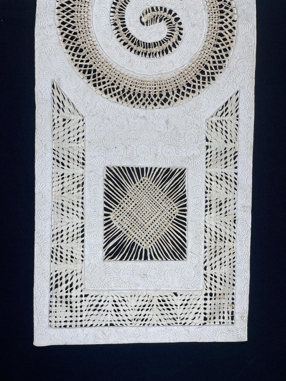 Arte Mural Mexicano en Papel Amate Hecho a Mano,Obra Contemporánea en Fibras Naturales,Diseño Orgánico Exclusivo 120 x 40 cm (SIN MARCO)
