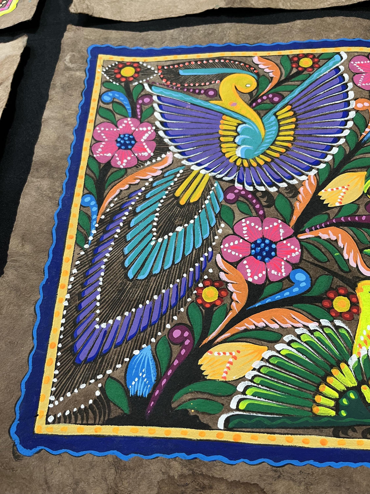 Pintura Tradicional Mexicana sobre Papel Amate Hecho a Mano, Arte Otomi Original con Aves y Flores, Obra Única de Colección (Sin Marco)
