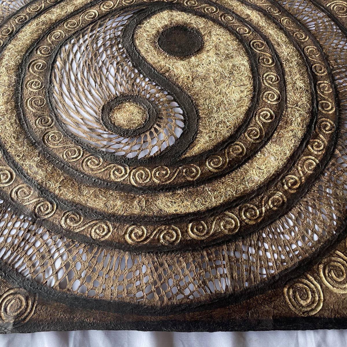 Arte Mural Mexicano Moderno en Papel Amate-Hecho y Pintado a Mano de 31 in x 31 in (SIN MARCO)