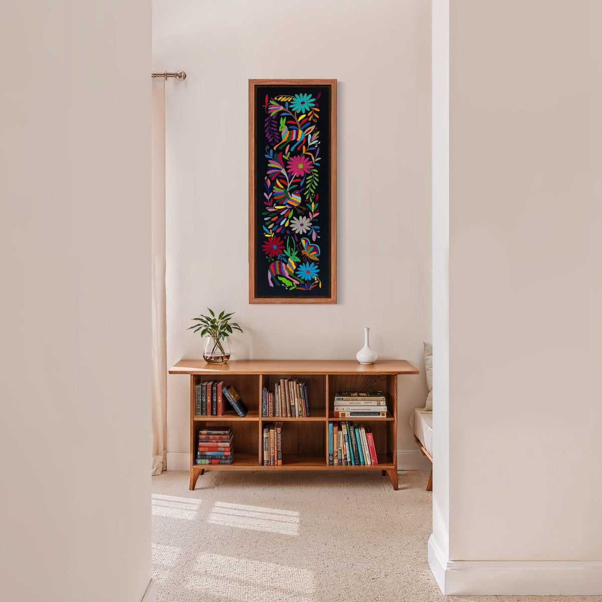 Bordado Tenango Hecho a Mano-Tapizado Otomi XL 107 cm x 30 cm, Arte Mexicano en Multicolor en Formato Vertical (SIN MARCO)