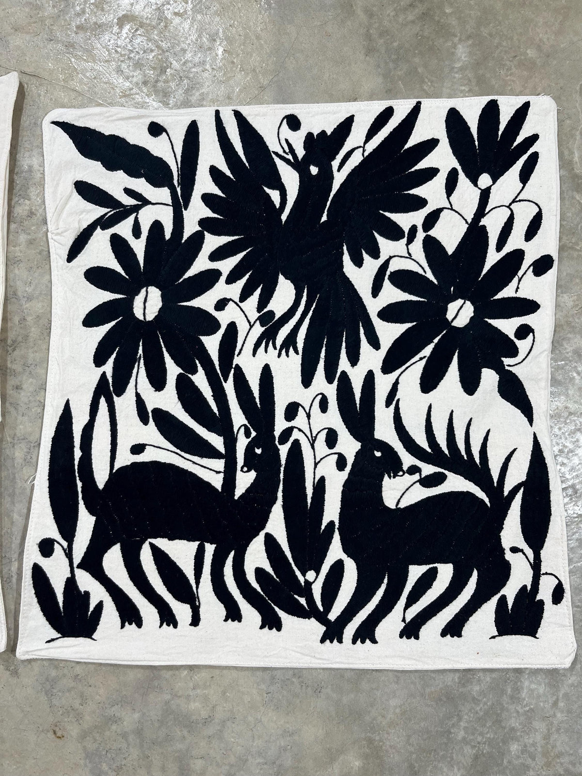 3 Fundas de Cojín Otomi, Cojín Tenango Bordado a Mano, Textil Mexicano Artesanal, Decoración Mexicana, Hecho a Mano