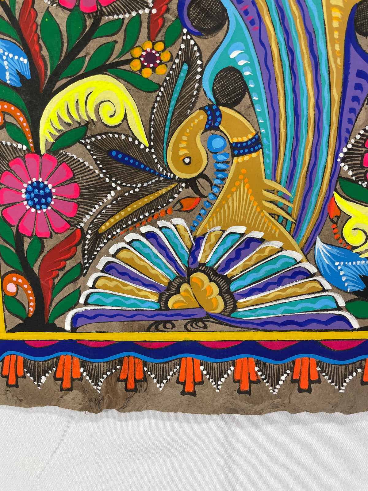 Papel Amate Mexicano Hecho a Mano,Arte Original de Ave Majestuosa y Flores Vibrantes,Obra Única de Colección, 40 cm x 60 cm (Sin Marco)