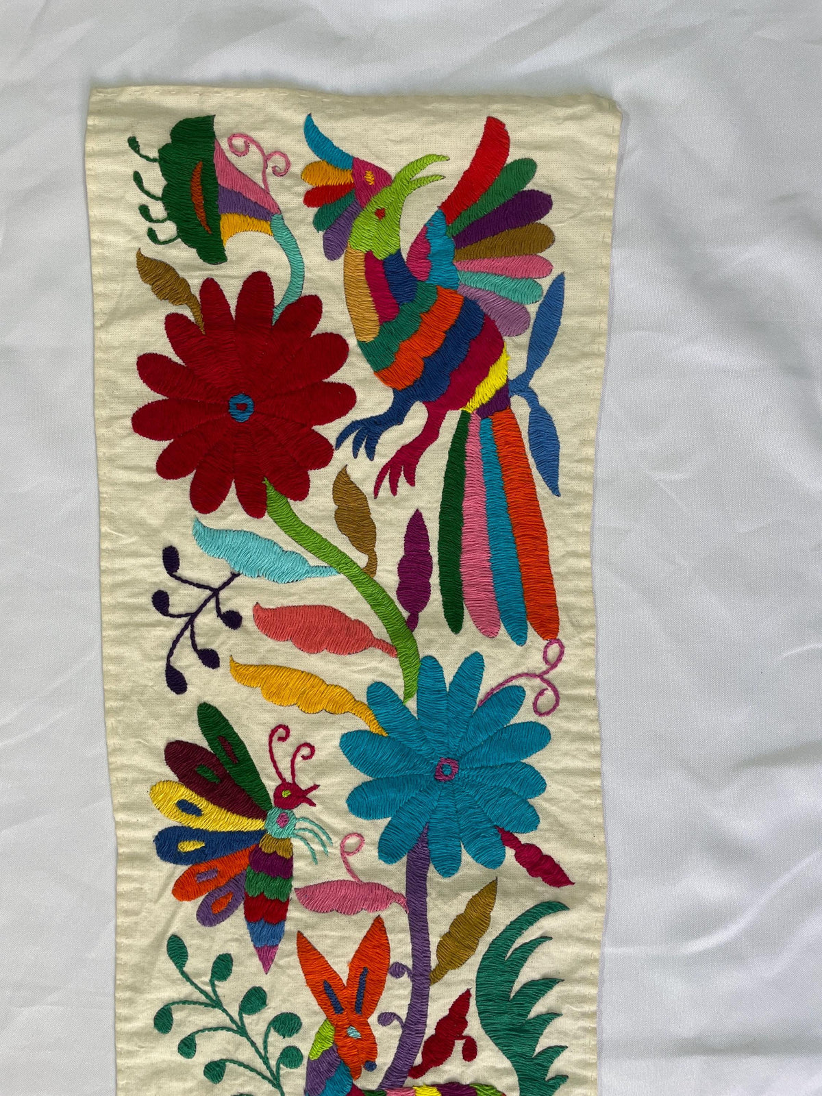 Bordado Tenango Hecho a Mano-Bordado Otomí XL 95 cm x 24 cm-Arte Mexicano en Multicolor de Forma Vertical (SIN MARCO)