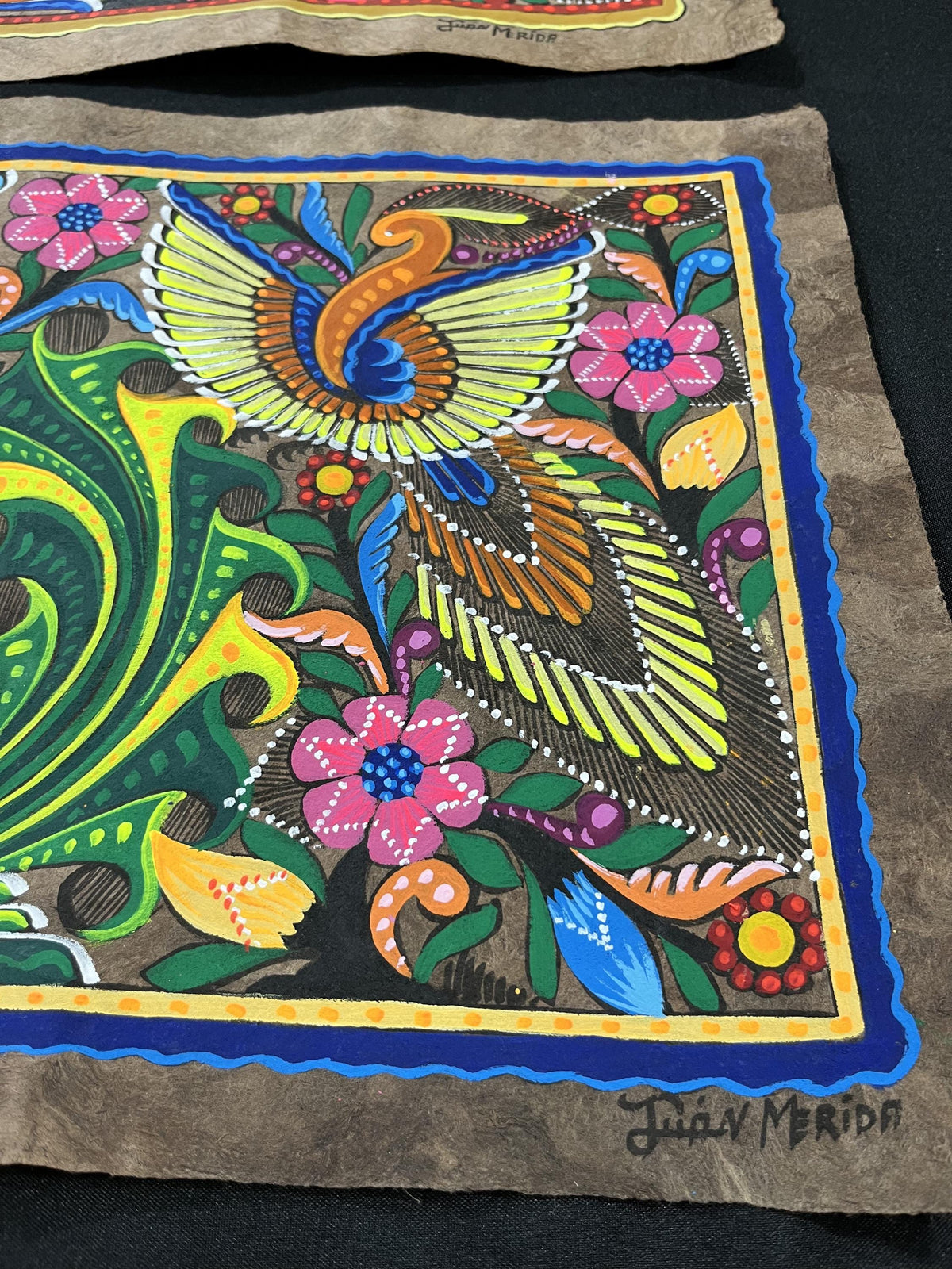 Pintura Tradicional Mexicana sobre Papel Amate Hecho a Mano, Arte Otomi Original con Aves y Flores, Obra Única de Colección (Sin Marco)