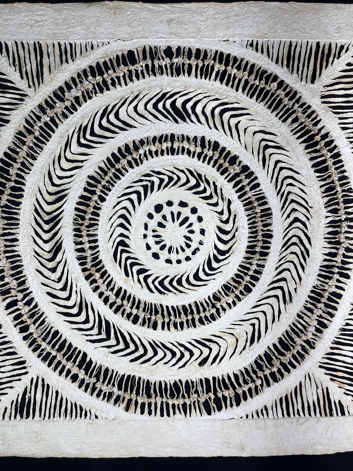 Arte Mural Mexicano en Papel Amate Hecho a Mano - Arte Otomí Moderno de 23 x 23 -(SIN MARCO)