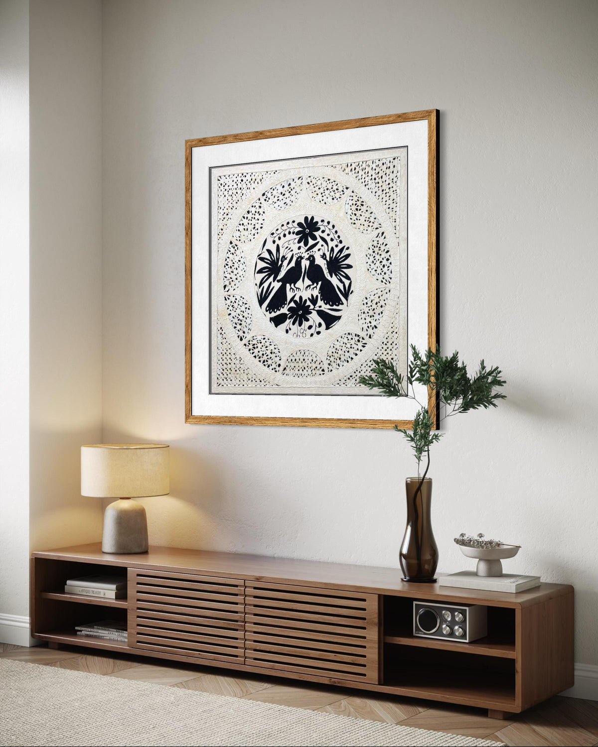 Arte Mural Mexicano en Papel Amate y Bordado Tenango Hecho a Mano en Colo Negro-XL 31 x 31-Arte Otomí Moderno (SIN MARCO)