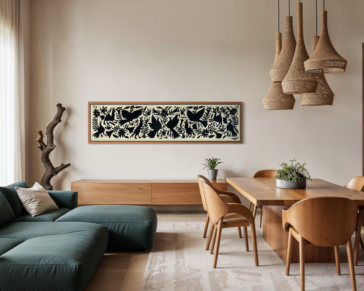 Enorme Bordado Tenango Hecho a Mano en Color Negro-Tapiz Otomi Horizontal-Camino de Mesa-XXL  189 cm x  44 cm (SIN MARCO)