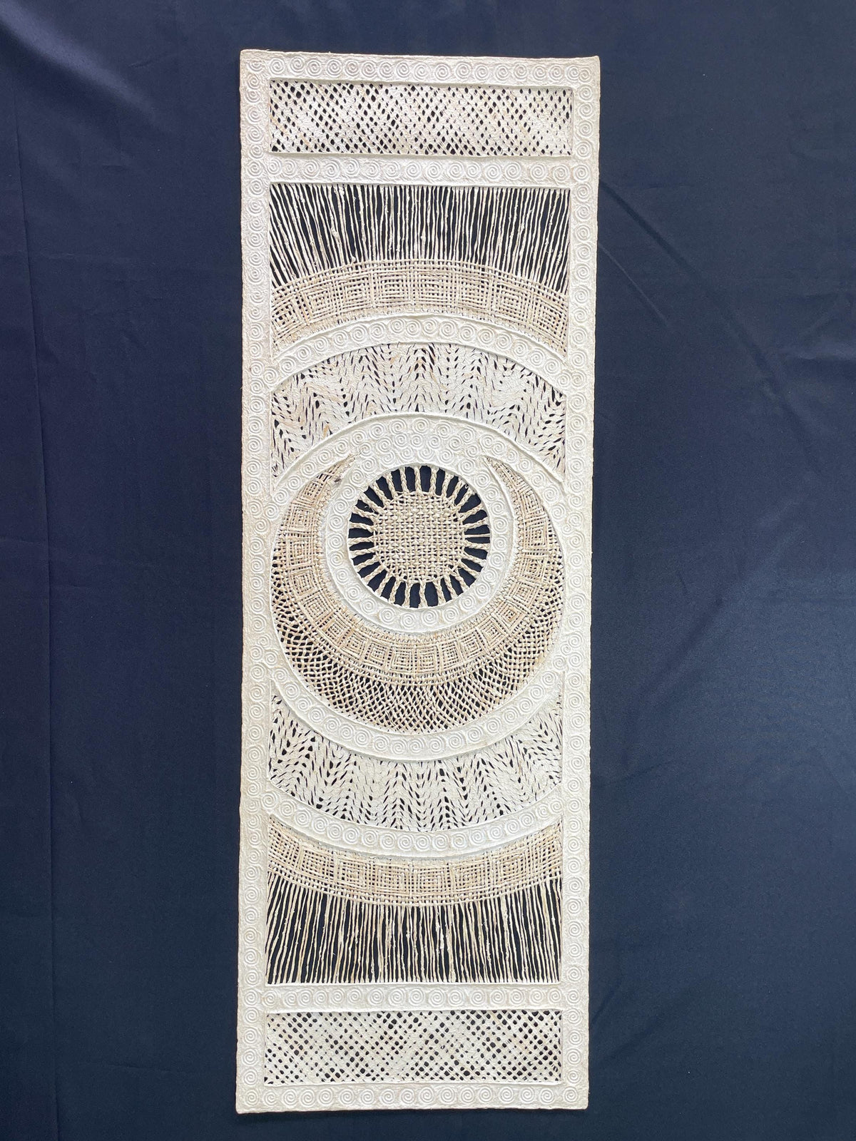 Arte de pared hecho a mano en papel amate – Medallón Otomi – Arte popular mexicano 120 cm x 40 cm– Decoración estilo boho (Sin Marco)