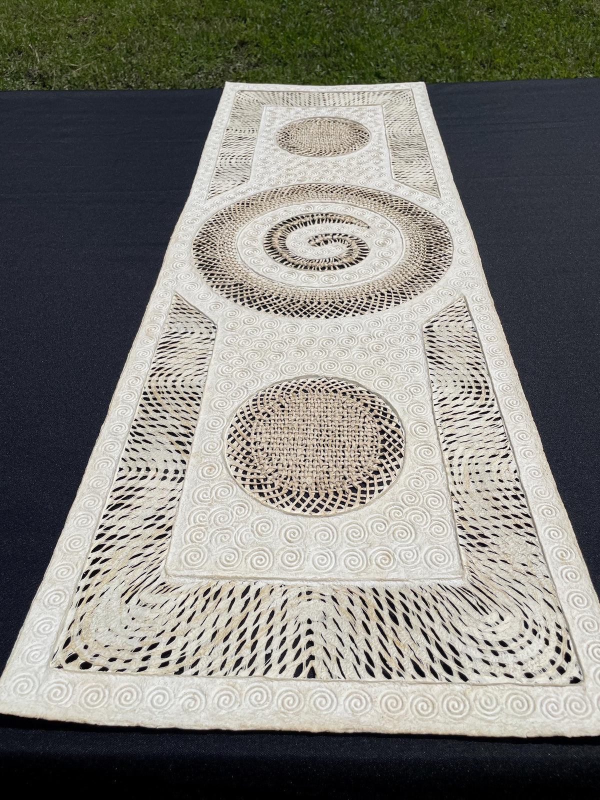 Arte Mural Mexicano en Papel Amate Hecho a Mano,Obra Contemporánea en Fibras Naturales,Diseño Orgánico Exclusivo 47.2 x 15.7 in (SIN MARCO)