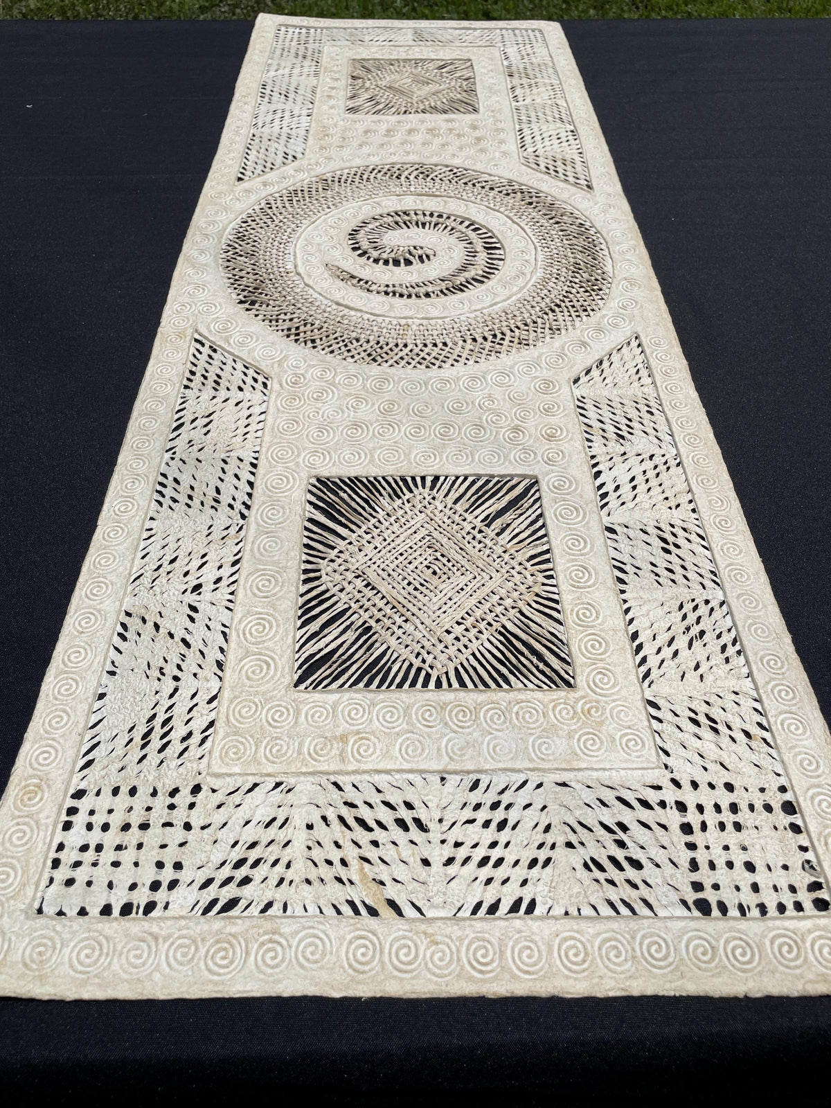 Arte Mural Mexicano en Papel Amate Hecho a Mano,Obra Contemporánea en Fibras Naturales,Diseño Orgánico Exclusivo 120 x 40 cm (SIN MARCO)