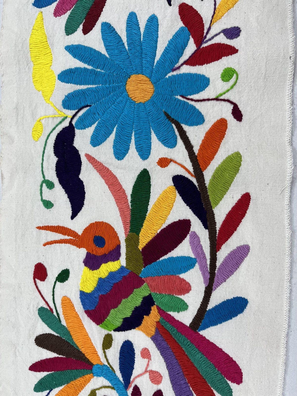 Bordado Tenango Hecho a Mano-Bordado Otomí XL 88 cm x 24 cm-Arte Mexicano en Multicolor de Forma Vertical (SIN MARCO)