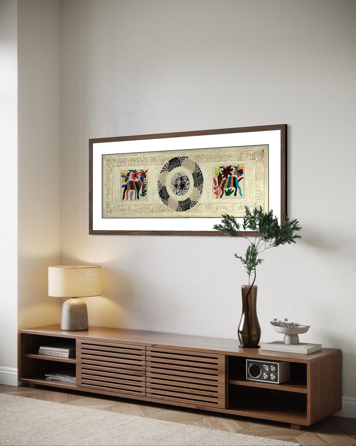 Arte Mural Mexicano en Papel Amate con Bordado de Tenango Hecho a Mano- 120 cm x 40 cm-Arte Bordado Otomí Moderno (SIN MARCO)