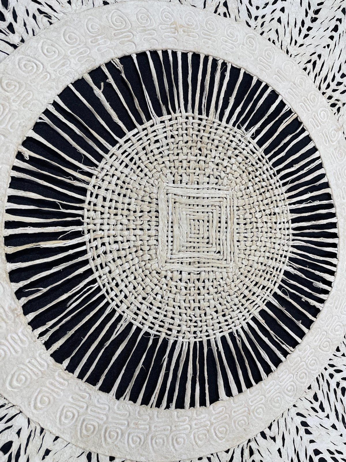 Enorme Arte Mural Mexicano en Papel Amate Hecho a Mano XXL 70.8 in x 23.6 in,Arte Otomi Moderno con Tejidos Circulares (Sin Marco)