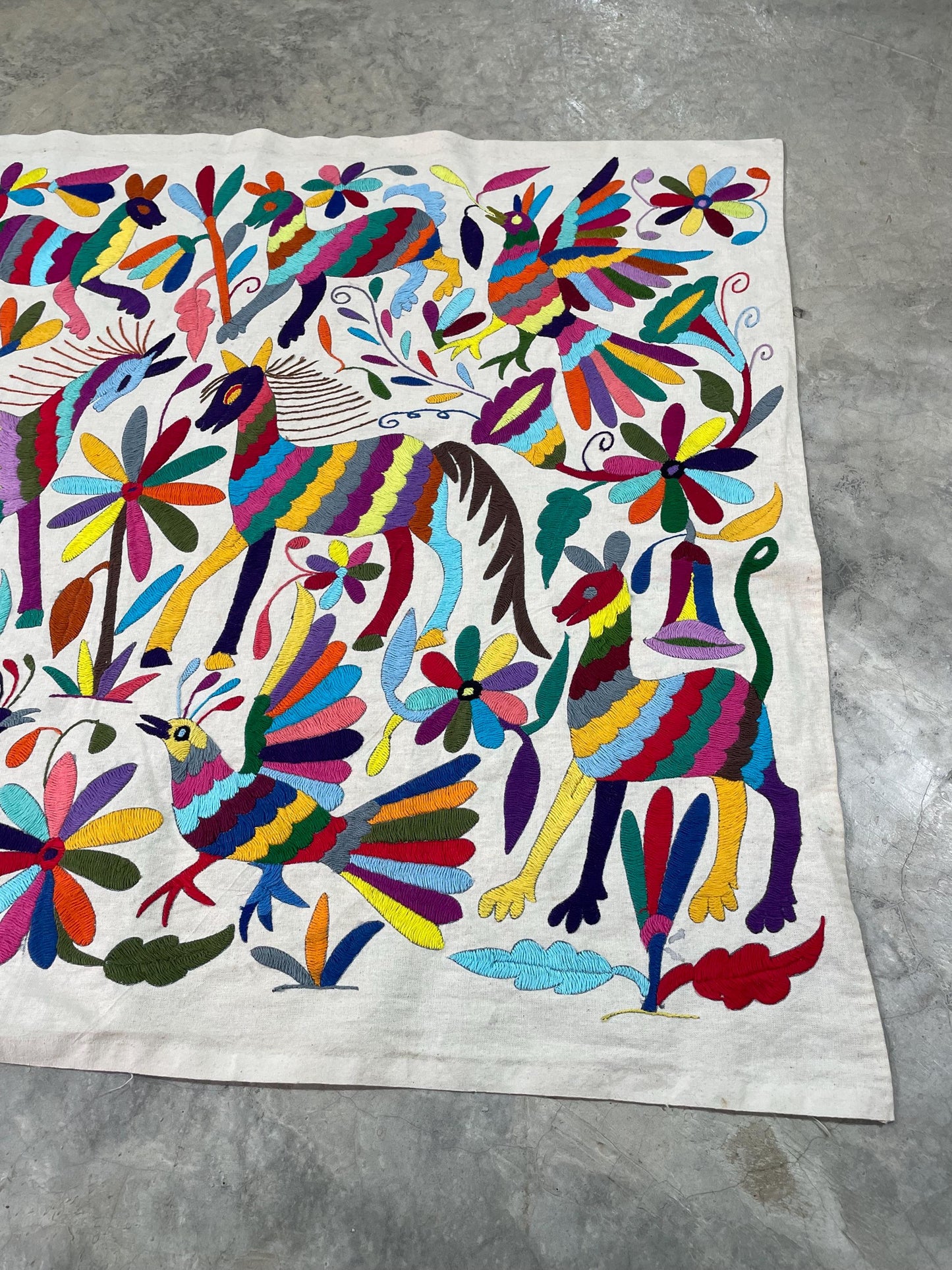 Gran Bordado Tenango Hecho a Mano-Bordado Otomí XL 91 cm x 71 cm-Arte Mexicano (SIN MARCO)