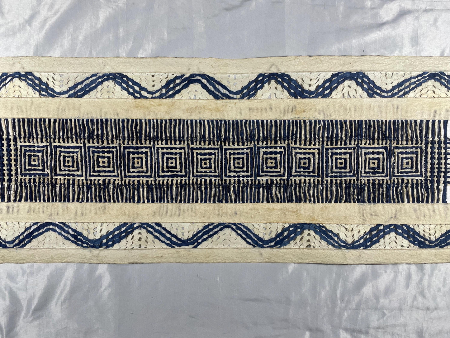 Arte Mural Mexicano Moderno en Papel Amate Hecho a Mano-Arte Otomí de 47.2 x 15.7 (SIN MARCO)