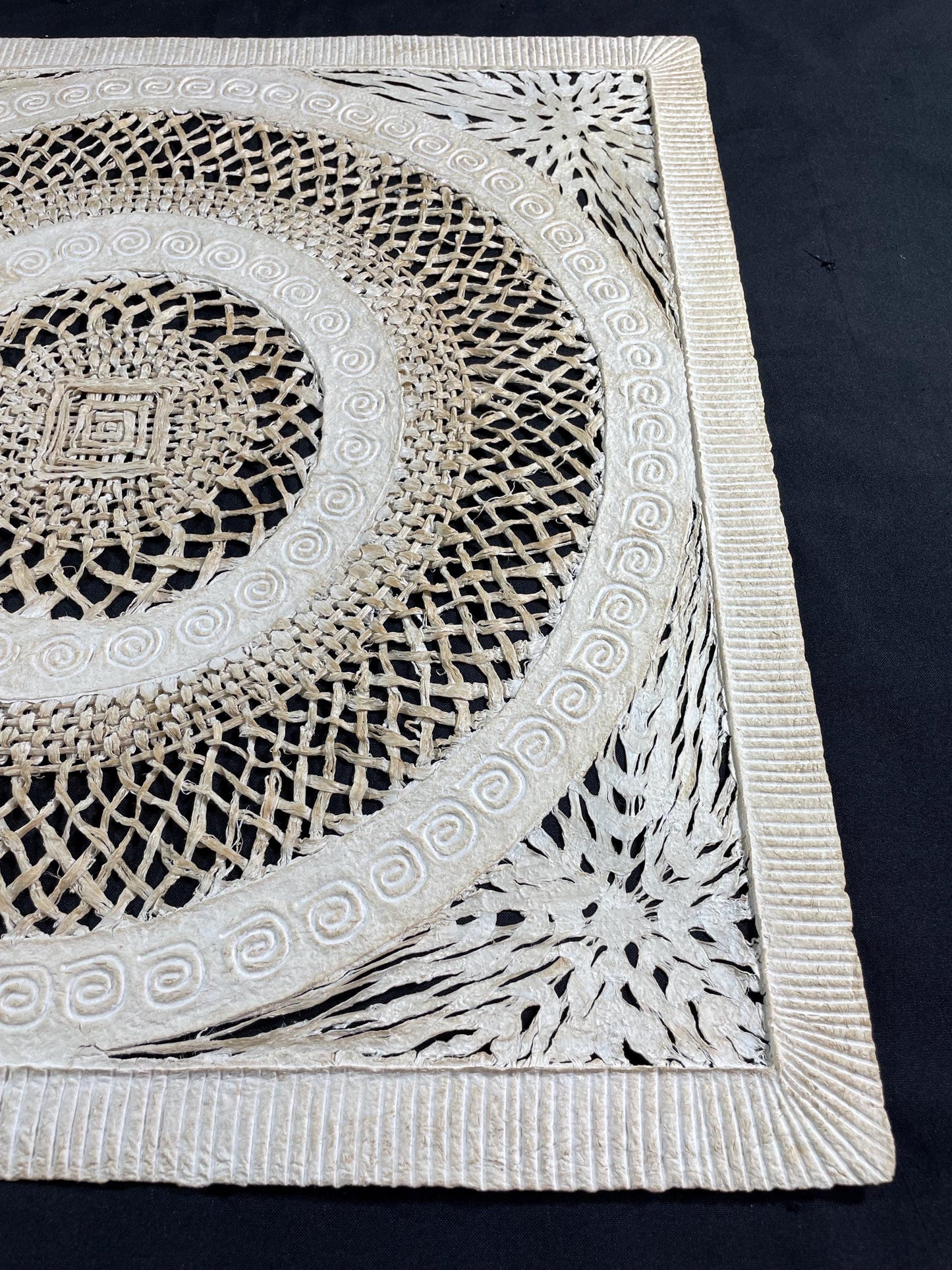 Arte Mural Mexicano en Papel Amate Hecho a Mano– Arte Mexicano Moderno Grande 23.6 x 23.6 (SIN MARCO)