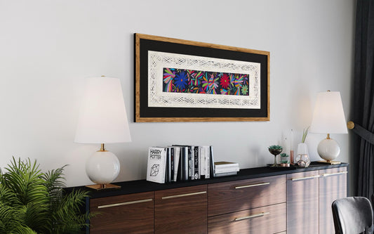 Arte Mural Mexicano en Papel Amate con Bordado de Tenango Hecho a Mano- 120 cm x 40 cm-Arte Bordado Otomí Moderno (SIN MARCO)