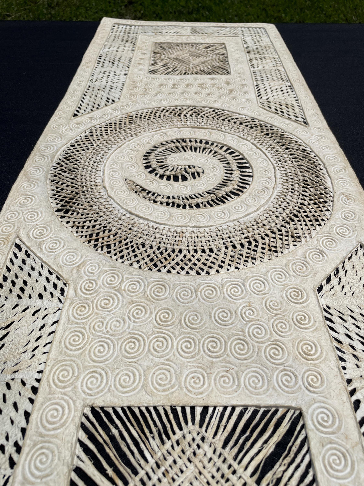 Arte Mural Mexicano en Papel Amate Hecho a Mano,Obra Contemporánea en Fibras Naturales,Diseño Orgánico Exclusivo 120 x 40 cm (SIN MARCO)