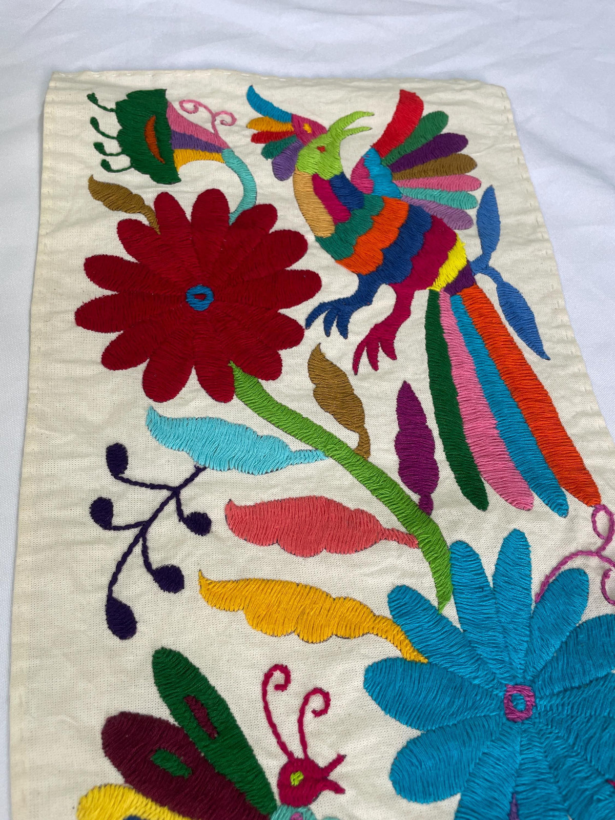 Bordado Tenango Hecho a Mano-Bordado Otomí XL 95 cm x 24 cm-Arte Mexicano en Multicolor de Forma Vertical (SIN MARCO)