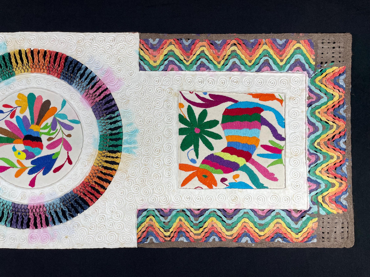Arte Mural Mexicano Con Bordado Tenango y Papel Amate Hecho a Mano- 47,2 x 15,7 -Arte Otomí Teñido (SIN MARCO)