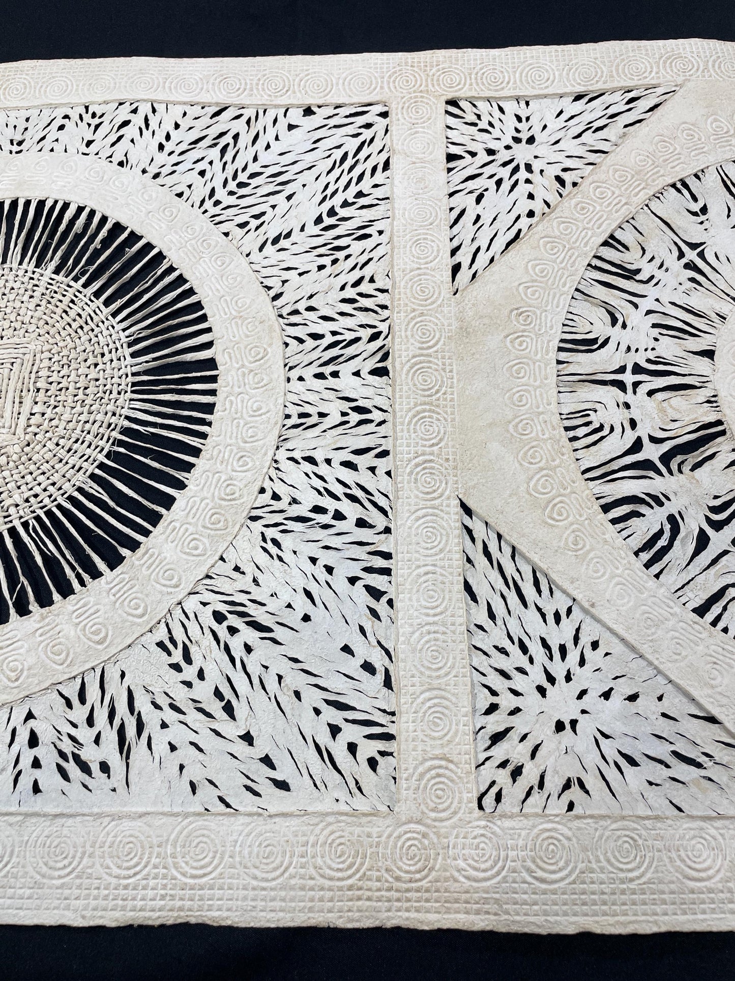 Enorme Arte Mural Mexicano en Papel Amate Hecho a Mano XXL 70.8 in x 23.6 in,Arte Otomi Moderno con Tejidos Circulares (Sin Marco)