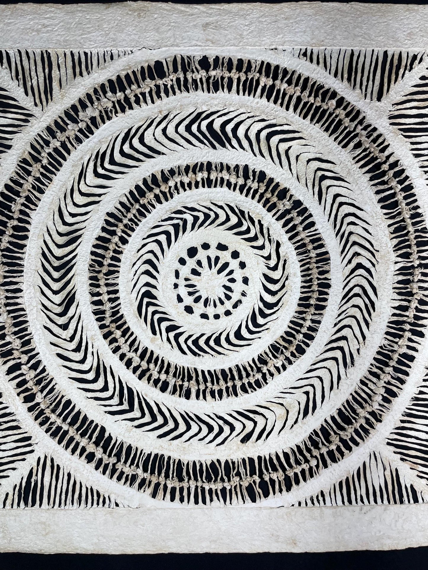 Arte Mural Mexicano en Papel Amate Hecho a Mano - Arte Otomí Moderno de 23 x 23 -(SIN MARCO)
