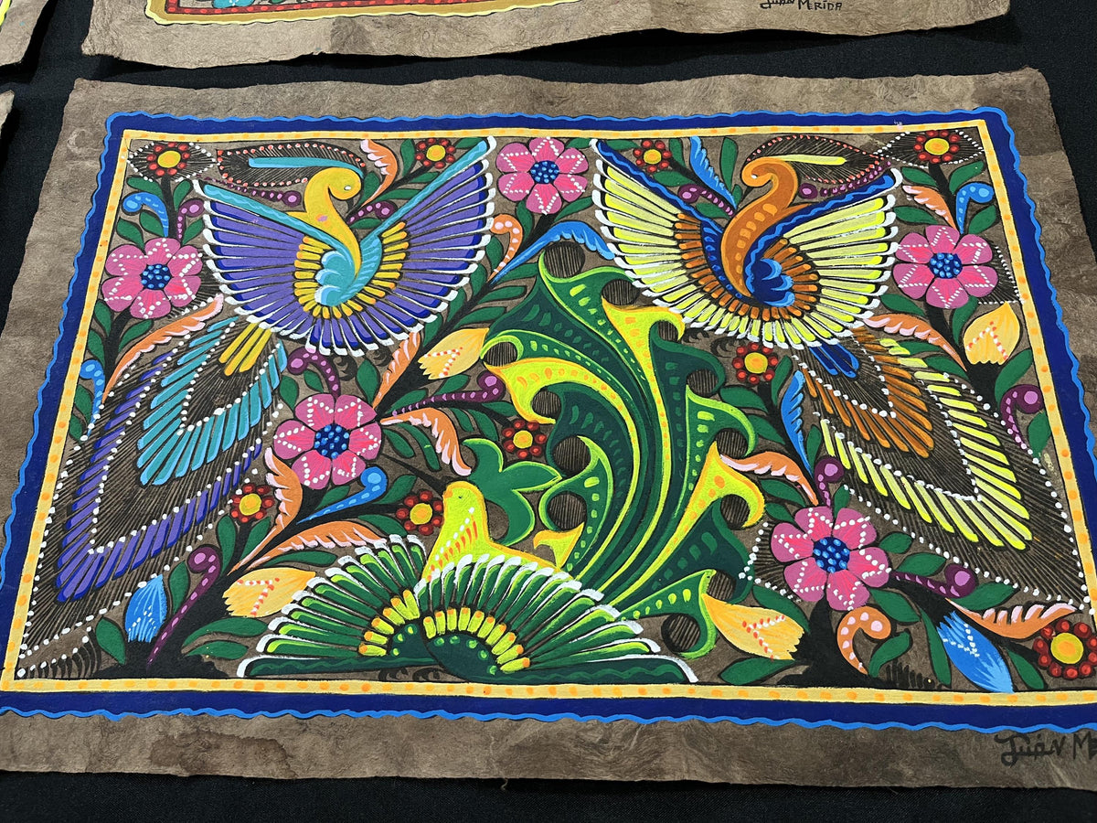 Pintura Tradicional Mexicana sobre Papel Amate Hecho a Mano, Arte Otomi Original con Aves y Flores, Obra Única de Colección (Sin Marco)